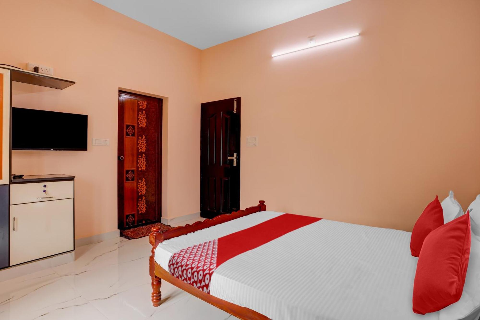 Hotel O Sivananda Homestay Варкала Экстерьер фото